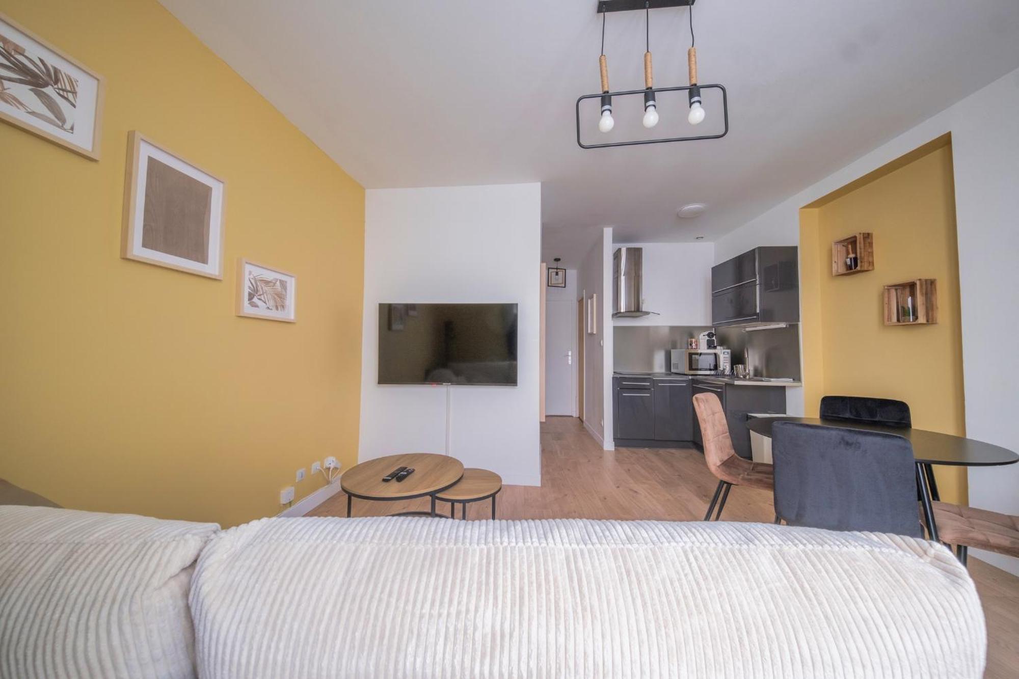 Le Boulingrin Apartment Reims Exterior photo